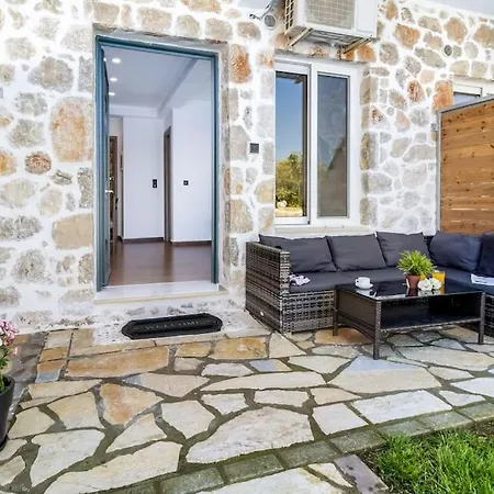 Appartement Sea View Tsoukaládhes